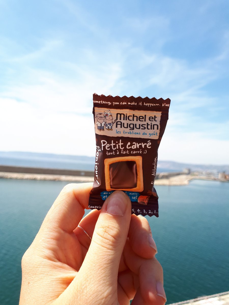 Nos petits carrés prennent le large à Marseille ;) ⛵🌞