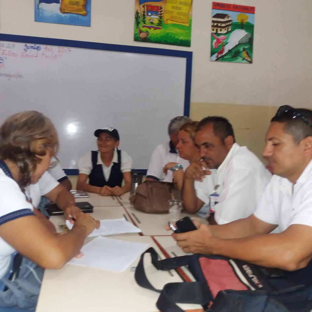 cbitmunmauroa's tweet photo. Congreso pedagógico estadal 2017 Constituyente Educativo; por una escuela de paz y convivencia. https://t.co/79I0DbVXbc