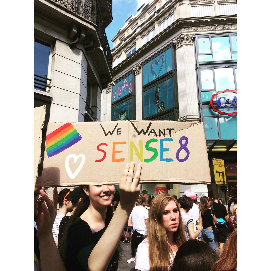 sense8la's tweet photo. Hey @netflix, el mensaje es claro! #WeWantSense8! Y no vamos a parar! Seguiremos en la lucha! MERECEMOS UN FINAL DIGNO! #BringBackSense8 https://t.co/4mYshezaW3