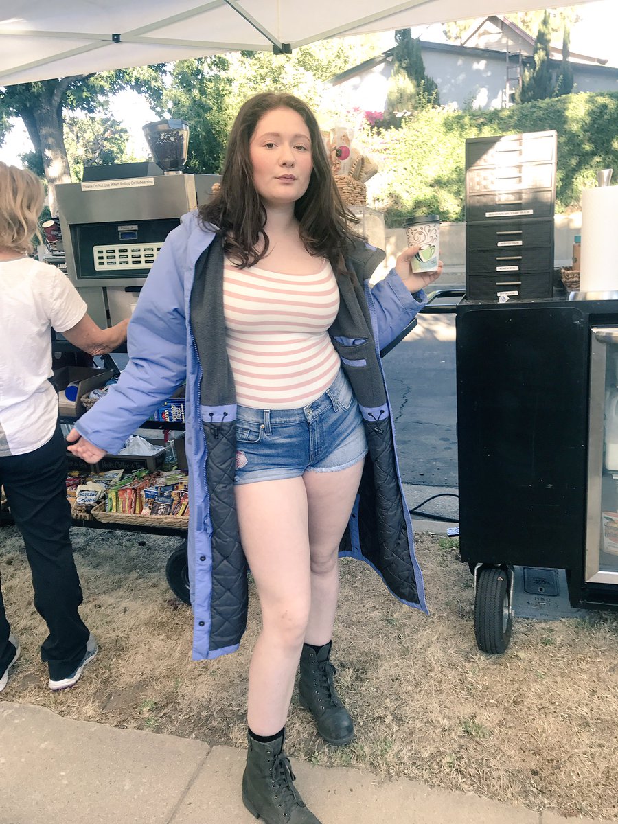 Feet Emma Kenney naked photo 2017 Boobs Emma Kenney naked photo 2017