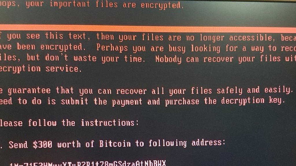 InfosFrancaises's tweet image. 💻 CYBERATTAQUE MONDIALE : Plusieurs grandes entreprises sont victimes en ce moment d'un nouveau virus informatique.