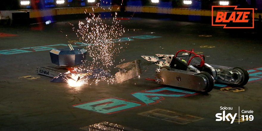 godzfranchini's tweet image. Domani alle 22.40 su BLAZE TV tornano le battaglie tra robot!!!! BATTLEBOTS  #BotteDaRobot   con le voci di @godzfranchini e @mkp17