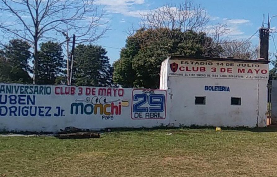 oscarnortiz's tweet photo. Estadio 14 de Julio
Así se llama el Club?
-No, se llama 3 de mayo
Por su aniversario?
-No, eso es 3 de Enero, pero festejamos el 29 de Abril https://t.co/1F9f4Ok79f