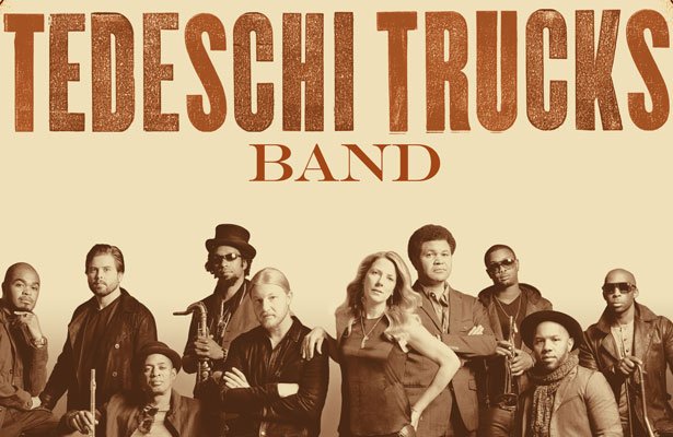 Gansettbeer's tweet image. We're giving away 5 tickets to @DerekAndSusan at @ProvPacRI on July 7th. Retweet for a chance to win!