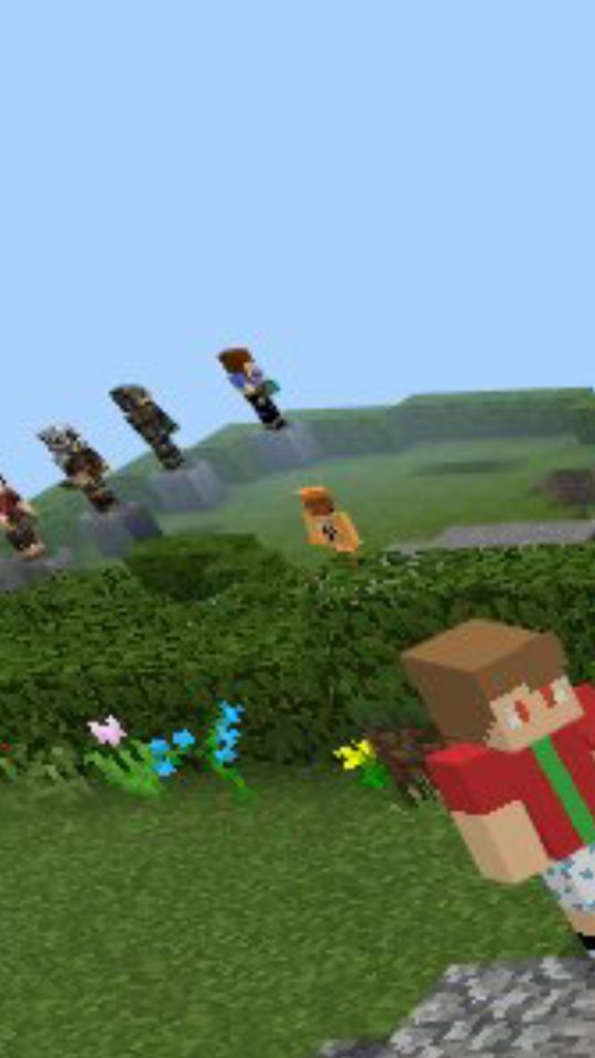 Claudio79100392's tweet photo. @RobinHoodGamer1 Eu La no Fundinho cheguei Atrasado😣 https://t.co/wyLvSL1uA8