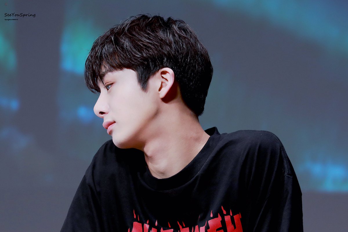 SeeUspring0115's tweet photo. 170625 ♡  광화문팬싸

#MONSTA_X #몬스타엑스 
#HYUNGWON #형원 
@OfficialMonstaX https://t.co/786d3oIcf4