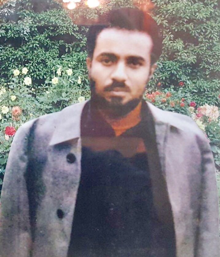 من الصور النادرة لصاحب الجلاله