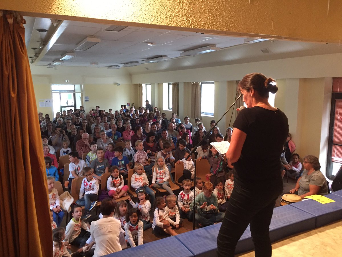 Ploulech Mairie tweet media