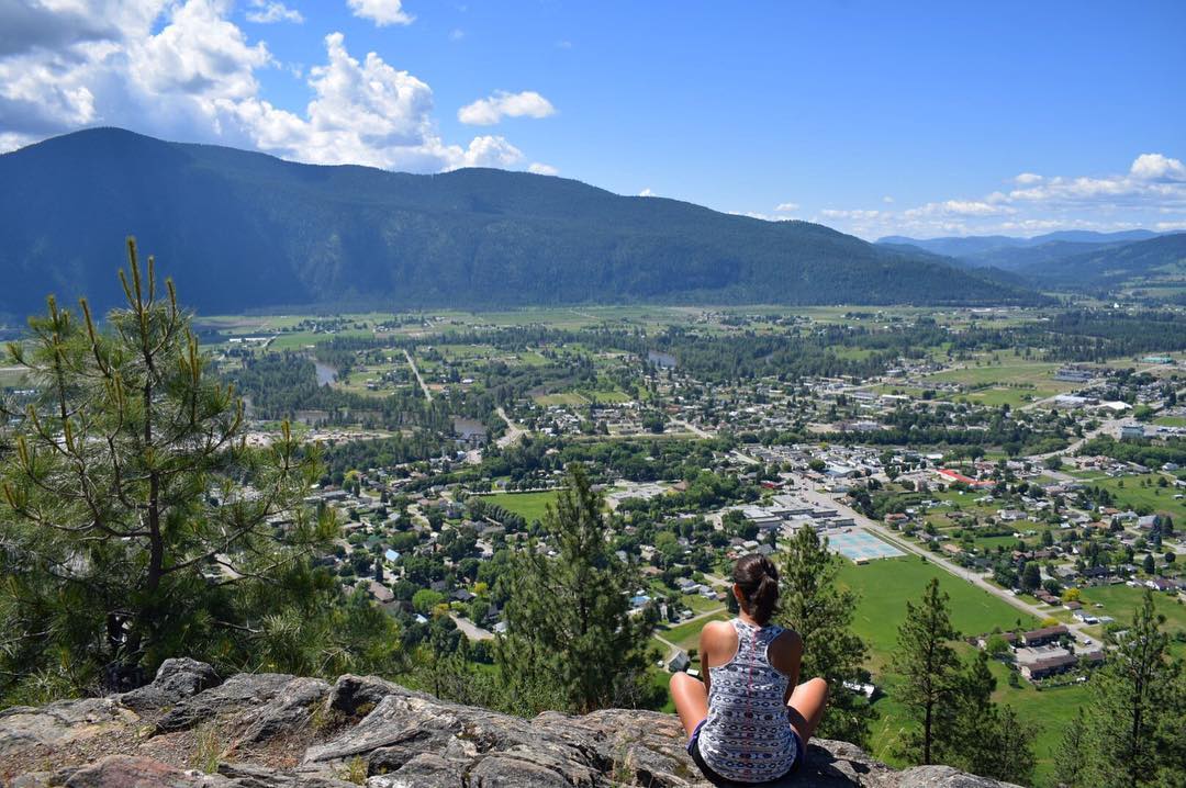 The view from Observation Mountain above Grand Forks. 

📷: vals_snapshots (IG)