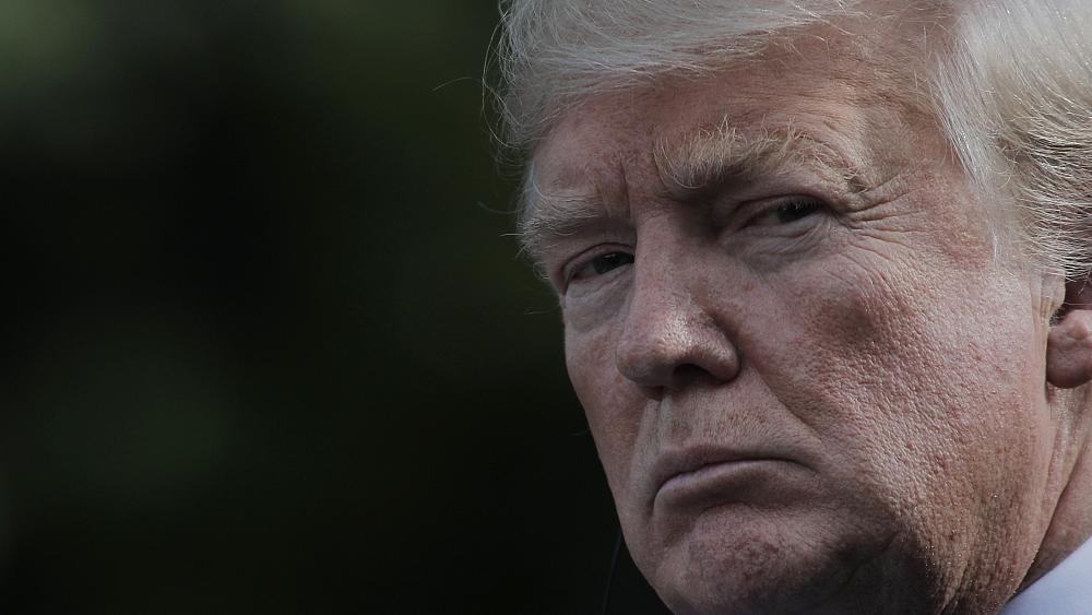 euronews's tweet image. Global image of USA drops under Trump bit.ly/2tiK434