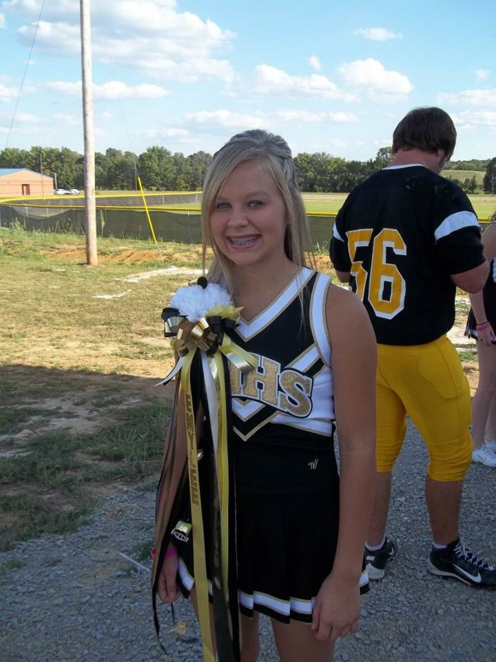 emyleeann_13's tweet image. 2012 to 2017 🤷🏼‍♀️ #samesport #differentschool