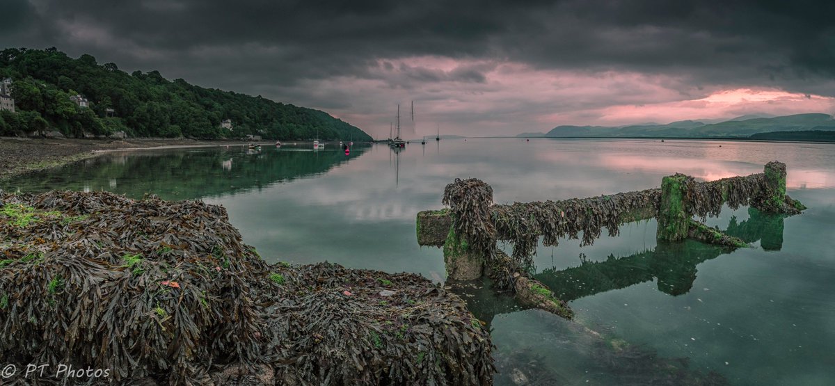 Twilight at the <a href="/gazelleanglesey/">The Gazelle Anglesey</a> <a href="/AngleseyScMedia/">Anglesey socialmedia</a> <a href="/angleseyhols/">Holidays Anglesey</a> <a href="/ItsYourWales/">It's Your Wales</a> @ruthwignall <a href="/500pxrtg/">Photography RT Group</a> <a href="/WalesCoastPath/">Llwybr Arfordir Cymru / Wales Coast Path</a> #Anglesey