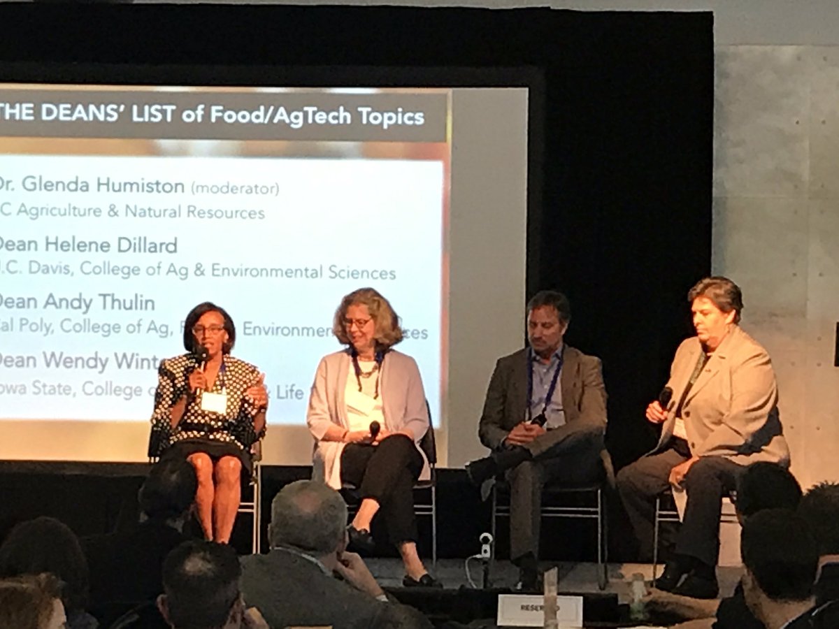 Mixingbowlhub's tweet image. Great insights from our Dean's List panel! @ucanr @ucdavisCAES @CalPoly_CAFES @IowaStateAgEI