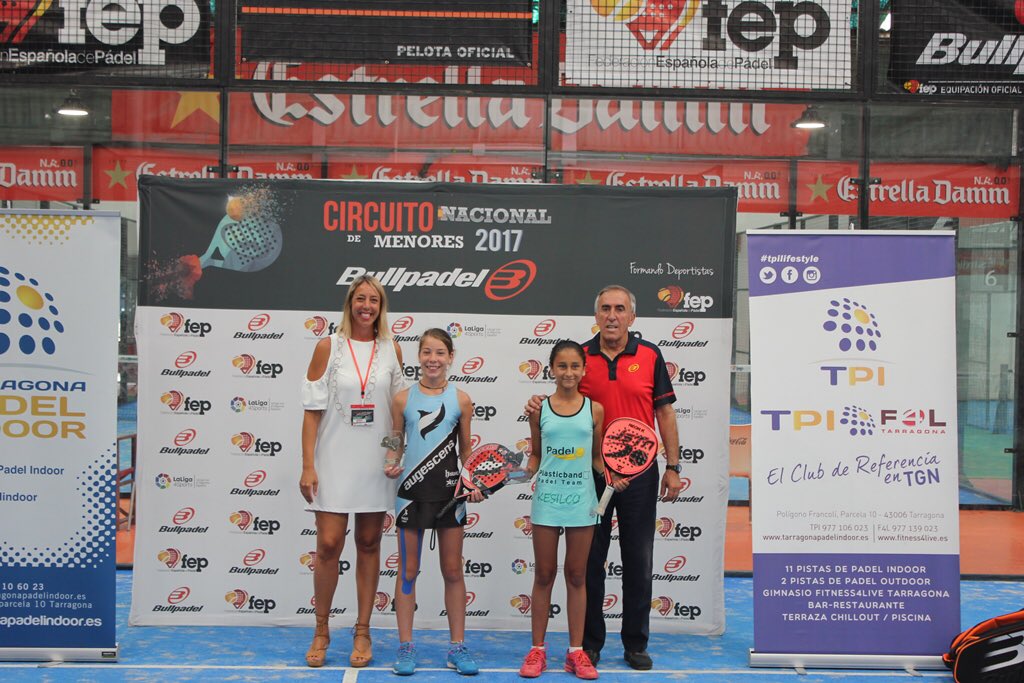 FCatalanaPadel's tweet photo. Grans resultats dels jugadors/es catalans als #TyCPremium d'aquest 2017. El darrer al @TgnPadelindoor
▶️ https://t.co/x0Fun9xHQq https://t.co/2ewJ20qgL0