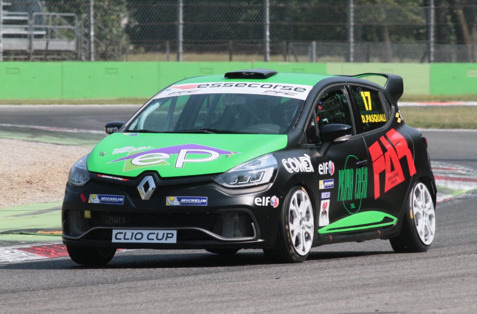 2 PODI ED UN POLE 💪 A MONZA tinyurl.com/y77pzpzr <a href="/RenaultPaglini/">Renault Paglini</a> <a href="/flp_renault/">Fast Lane Promotion</a>