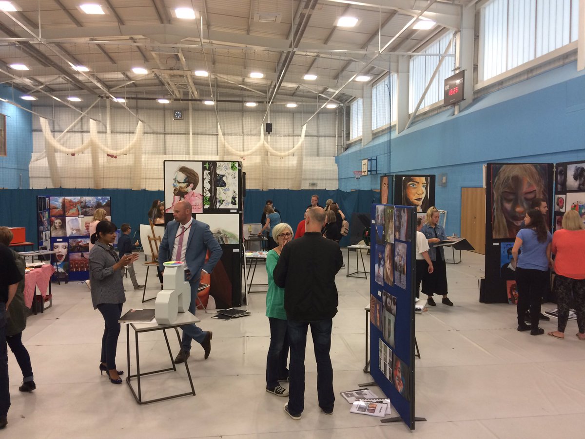 HeadEsherHigh's tweet photo. GCSE Art, photography and design showcase. A brilliant standard of work and many visitors. https://t.co/mv2zpoAXug