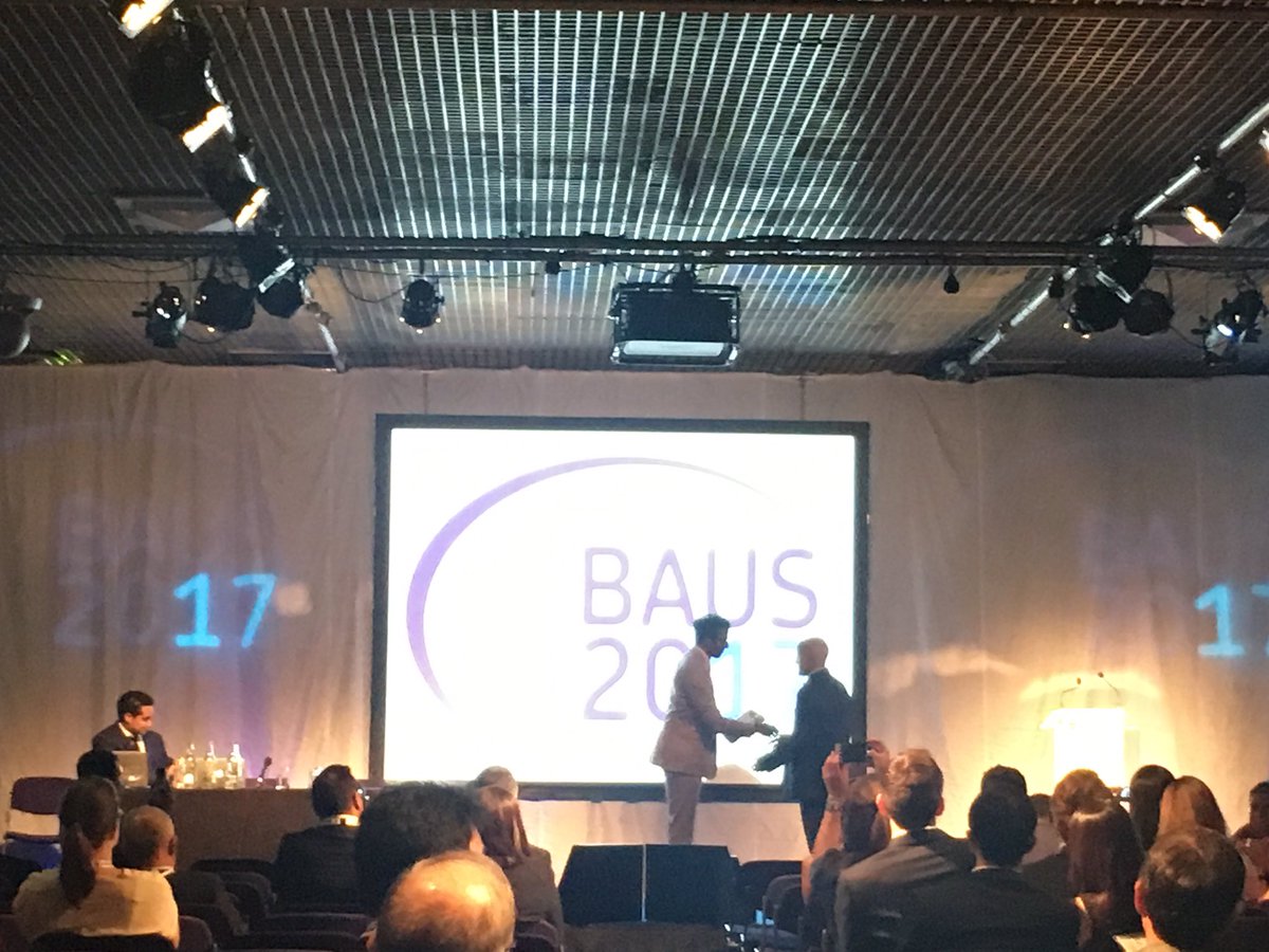 lucysimmons1's tweet photo. @SURG_UK #BAUS2017 Mr Khan getting the Silver Cystoscope https://t.co/ZSknXAJBmy