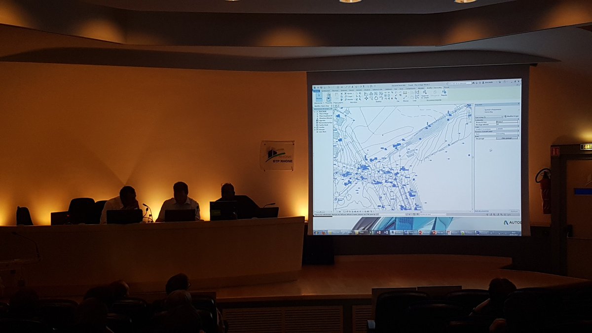 Intervention de Gilbert Milard et Stephane Balmain sur les nouveautés 2018 de #Revit 
#PRUG10 #FFB