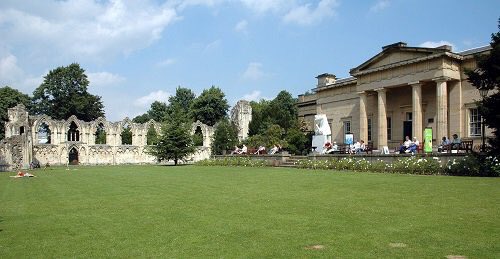Not long now til The York Proms!
Don't miss out on this fantastic event in the stunning grounds of Musem Gardens. 
Book online now!
Pls RT