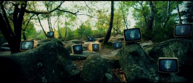 lebombardierfr's tweet photo. [NEWS] Ambiance 7ème art avec "Discode", single d'@olowex sorti sur @sofrenchrecords 🍿🎥
https://t.co/apWA0SKpAT https://t.co/2gKRiswysC