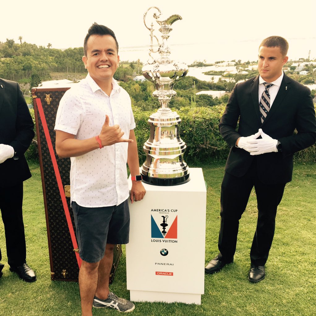 mau_cornejo's tweet photo. I still can't believe I was there @americascup #Bermuda with my brotha @CleverBloke #ThereIsNoSecondPlace to this unforgettable experience https://t.co/yWbWyceNg2