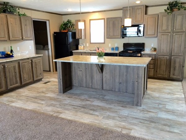 qhomes's tweet photo. Beautiful new #Clayton model home at Stratford Villa! Only $59,900! @claytonhomes https://t.co/1oTVxUtPnh