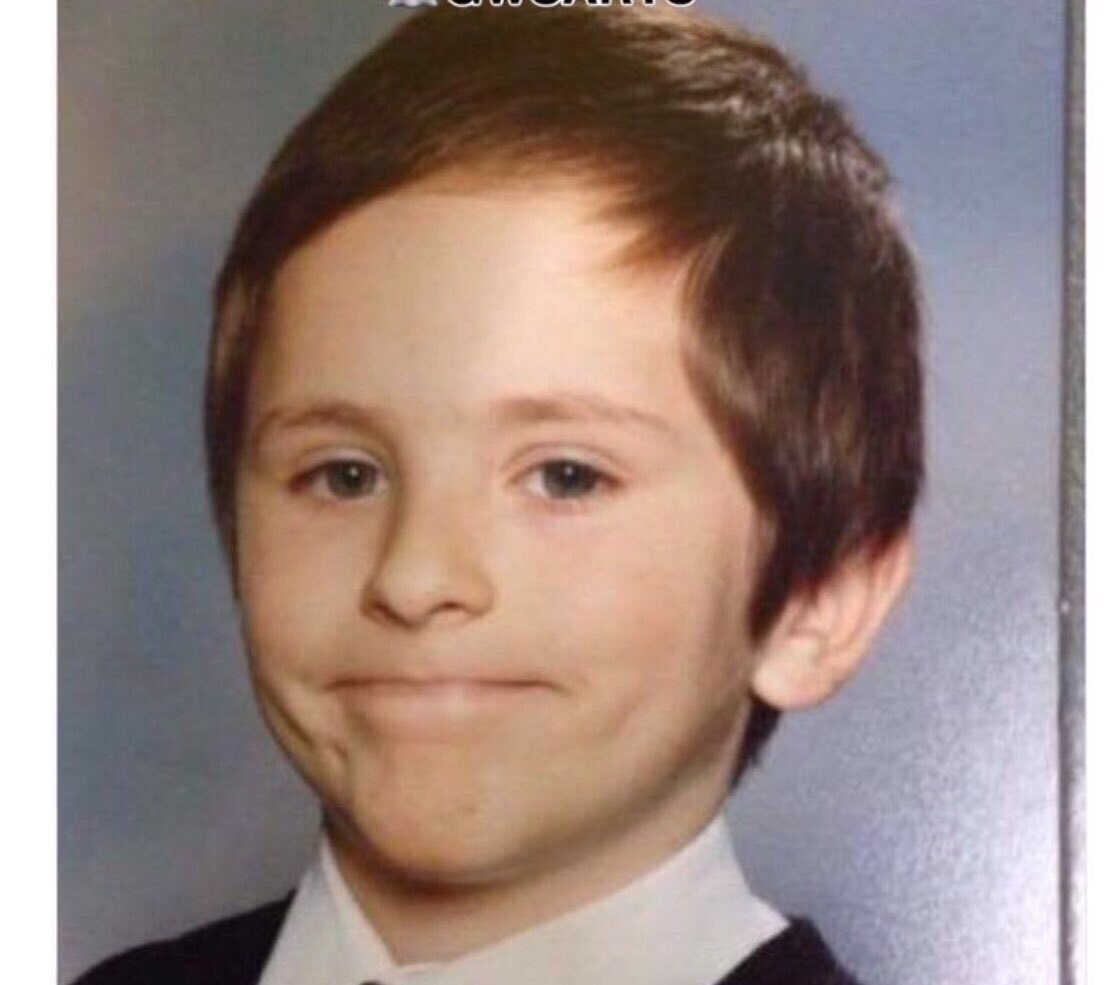 niceguy_e's tweet image. "You bum bitches out there accepting awards while I'm out here accepting keys to the city" #justwaitandsee