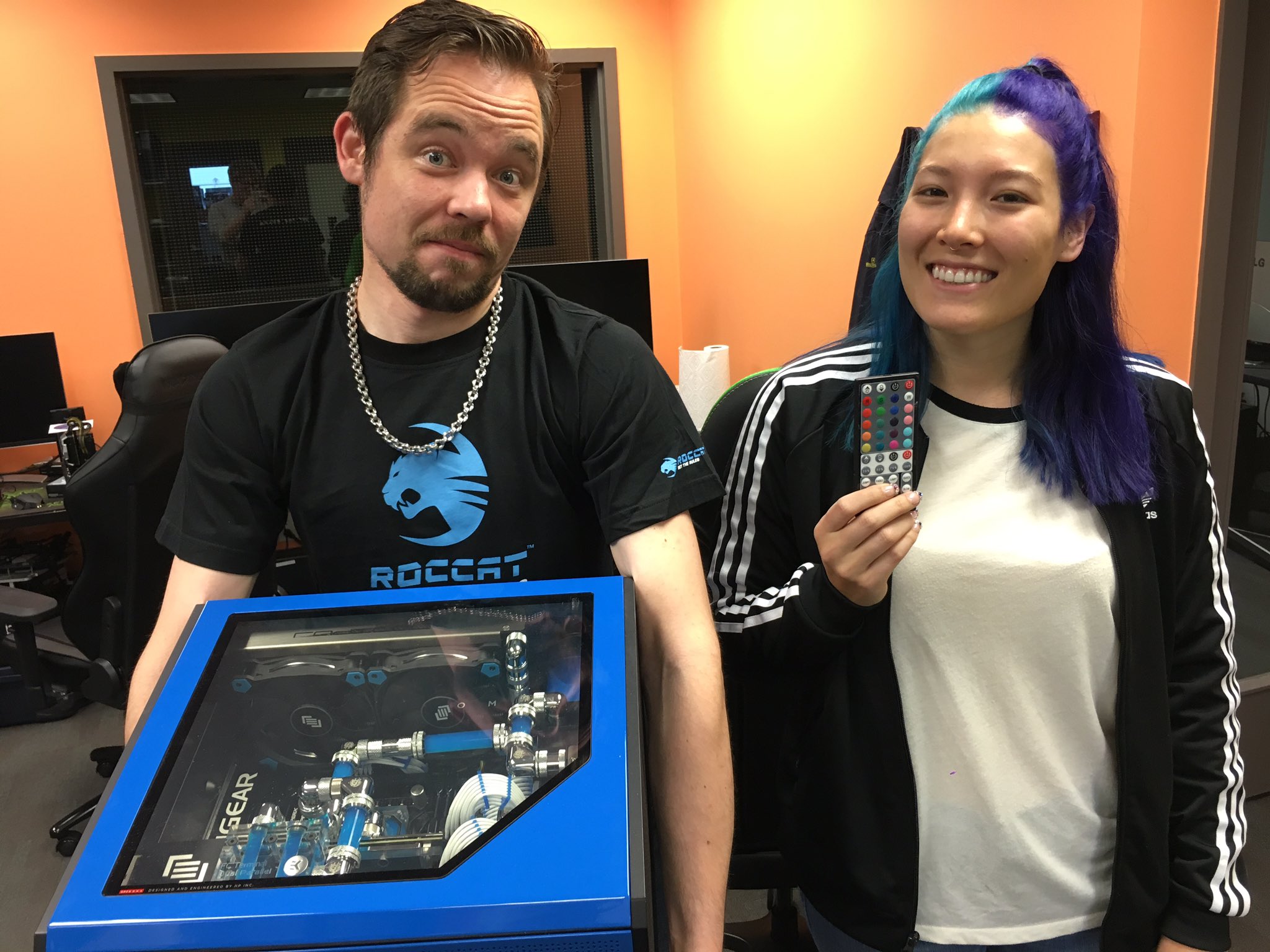 Нил джостен эндрю овсян. Макс сайкс и кеннеди курск. Max wants to be a. Max wants to be a. Max wants to talk to sam because.