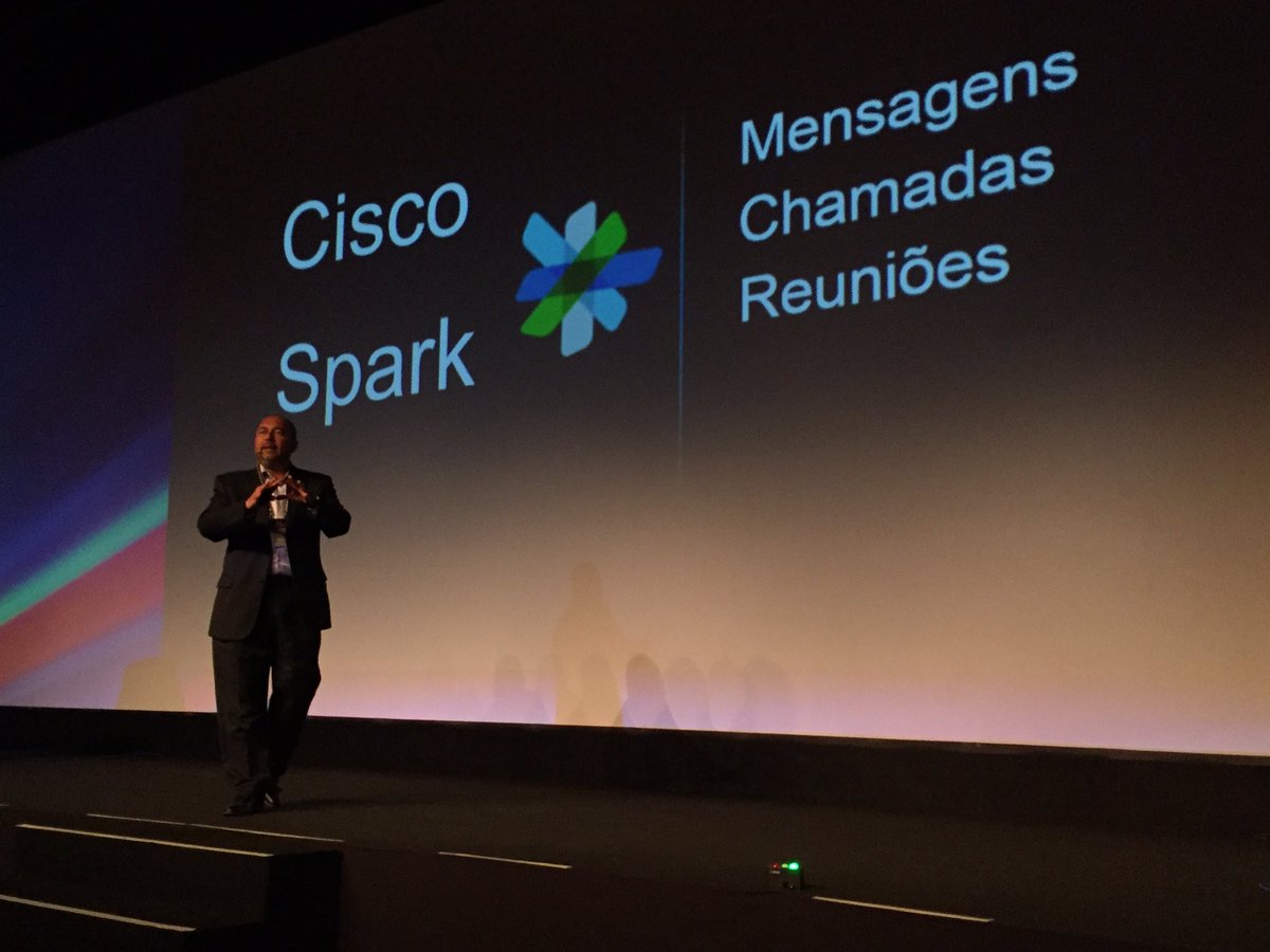 JuanPaRincon's tweet photo. @pasuarez na palestra de colaboração como um meio de transformação digital. @Cisco_LA #ciscopartnerforum2017 https://t.co/eUV7O7D5bg