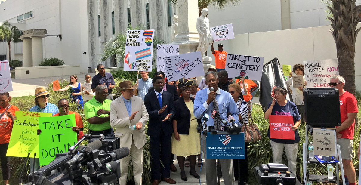 FightFor15FL's tweet photo. "It's time to put The South's Civil War Hangover to Rest. This #monumenttohate must go!" -@NAACP Prez Bennie Smalls https://t.co/xg3526XRkP