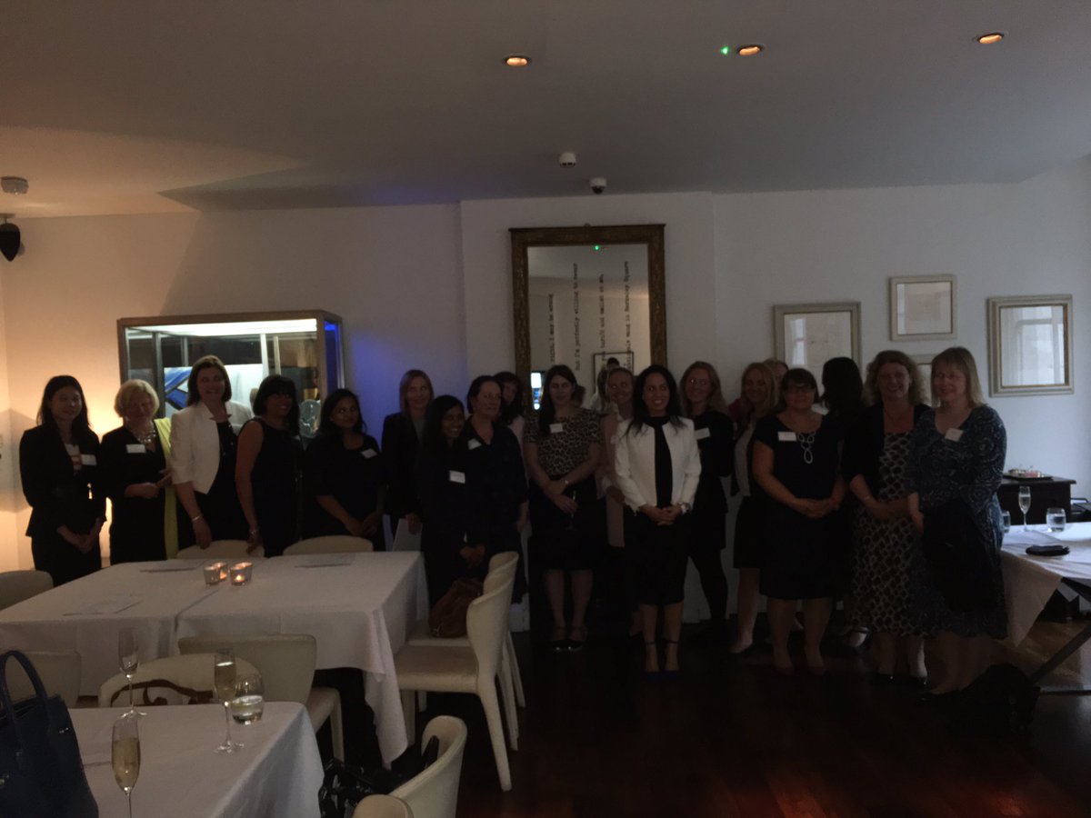 Lovely crowd at tonight' #Powerwomen Club. Looking forward to hear our speaker <a href="/NisArend/">Nis Arend</a> at The Corporate Confidente <a href="/Corp_Confidante/">Corporate Confidante</a>