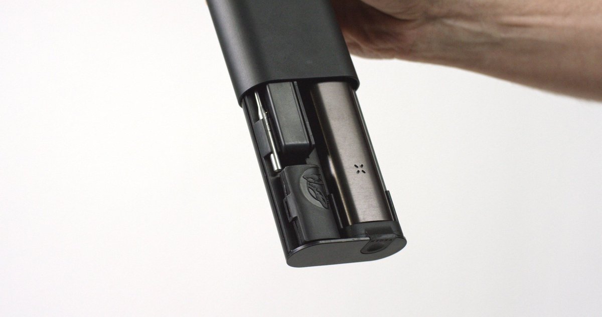 How A Vape Case Protects Your Investment hubs.ly/H07RYWs0