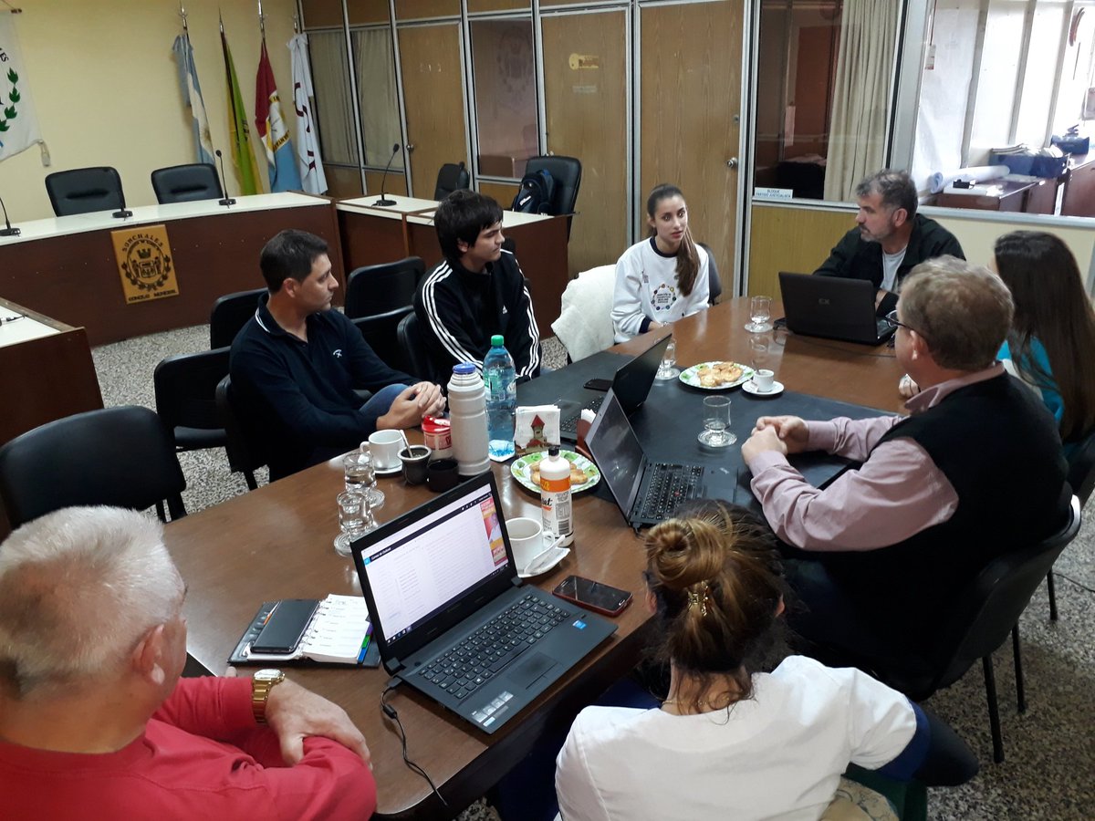 FecoopesS's tweet photo. En la #SemanaDeLaCooperacion visitamos al Concejo Municipal @ConcejoSunch Gracias por recibirnos!! 😀 https://t.co/VogvNTTGR5