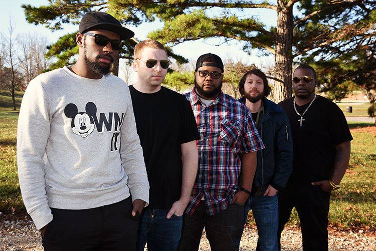 sunnyvalebk's tweet image. Check out @iLLPHONiCS on soundcloud to get ready for the 8/8 show
soundcloud.com/illphonics/set…