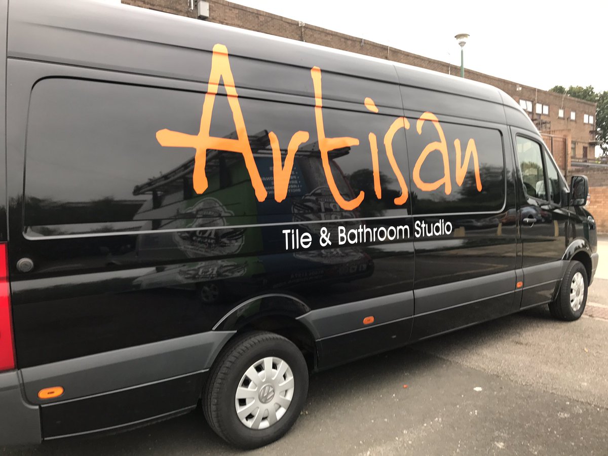 artisan_19's tweet image. Our newest addition is looking great ! Huge thanks to @CaboodleDesLtd @RJSignsUK for this great looking van !! #artisan #bathrooms #design