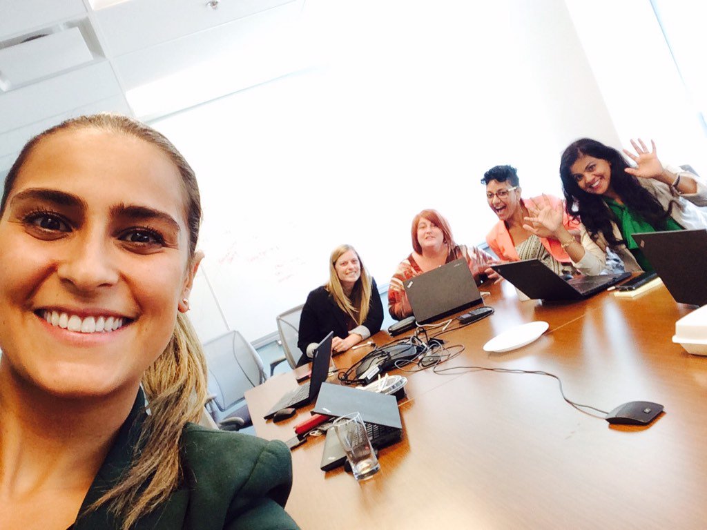 ChristineKava's tweet photo. In London w/ our amazing BSS team!!! @tammymiddleton @MacNeil_Meghan @samantha_khan @KarenShoeQueen @mchevalier_TD https://t.co/JCi7NLzN0P