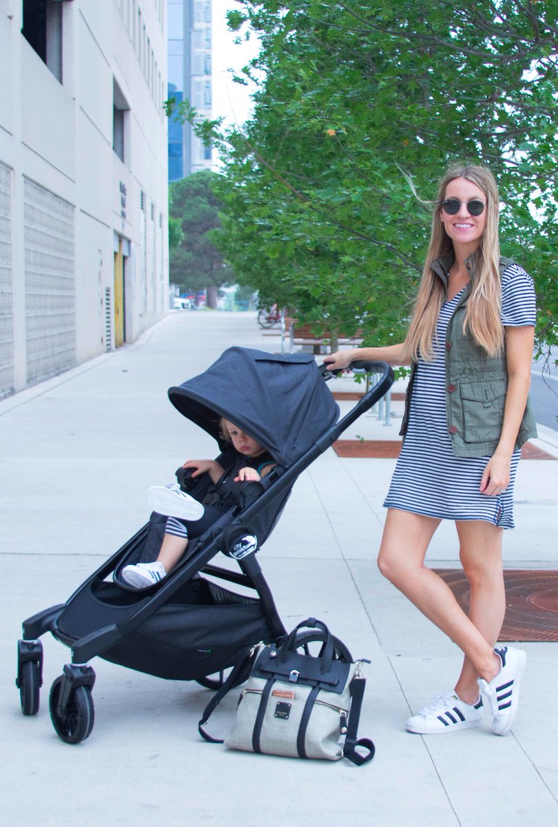 leeannebenjamin's tweet photo. Sharing my fav spots in downtown Austin with @BabyJogger featuring the City Select LUX #HowIStroll https://t.co/75pJ5OgMbw https://t.co/2pNn2ln8ZY