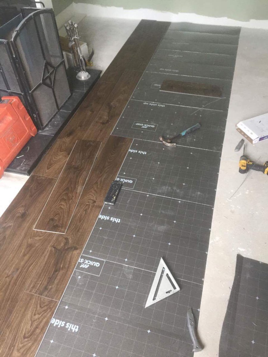 QuinnsCarpets's tweet photo. 😍A gorgeous #QuickStep LVT - Cottage Oak Brown floor fitted. 😍 For a free quote &amp; measurement tel 02830264007 😍 https://t.co/OZS6sZH205