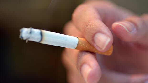 LesterDuhe's tweet photo. Would you be for or against raising the smoking age in Louisiana from 18-21? One lawmaker is determined to make it happen. @KLFY at 6! https://t.co/Pi72DbWFOF
