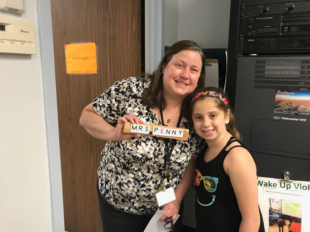 ViolaAchieves's tweet photo. Victoria surprises Mrs. Penny with a name plate for her new desk. ❤️She made it in our Tinkering &amp; Engineering Lab! https://t.co/qO94wgUmRt