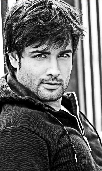 Happy Birthday Vivian Dsena 