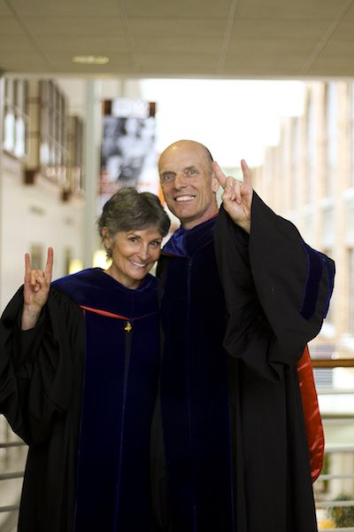 utexascoe's tweet photo. Congrats to KHE faculty Dixie and Phillip Stanforth for their induction as fellows to the @ACSMNews #Health https://t.co/fukynxfK9R https://t.co/DWkBeeHqBX