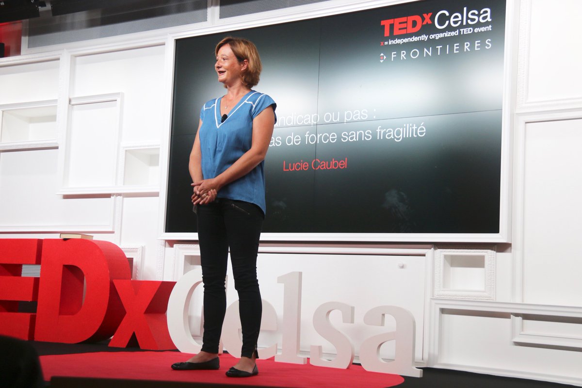 TEDxCelsa's tweet photo. “Une vitre opaque s'est créée entre lui et les autres, comme une #frontière infranchissable qui s'étend à l'infini” @LucieCaubel #TEDxCelsa https://t.co/IDxBHjSRJ3