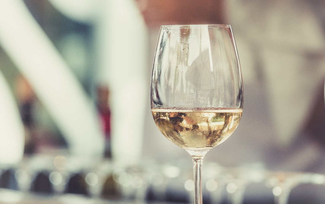 What can you do to promote a healthy #pregnancy? Start with knowing there's no "safe" amount of alcohol: ow.ly/cR8W30cwWfF