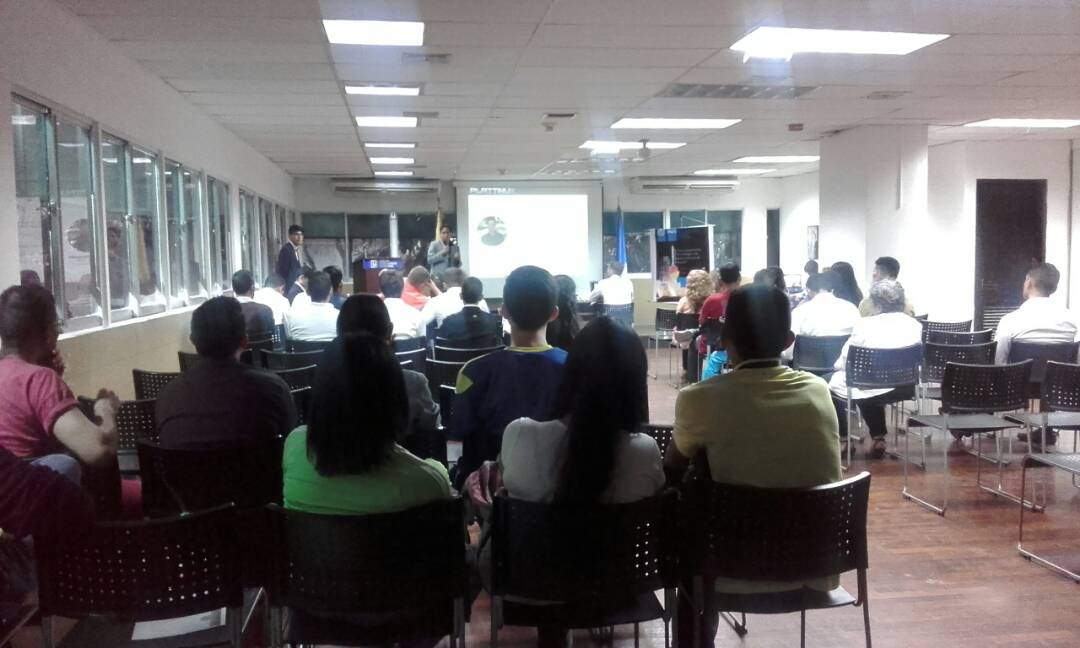 SUSCERTE's tweet photo. Participación activa en foro Posicionamiento Tecnológico de Venezuela en el Mundo en #CUC con especialista Alexis Muñoz #CENIF # SUSCERTE https://t.co/O8bRfrwzvv