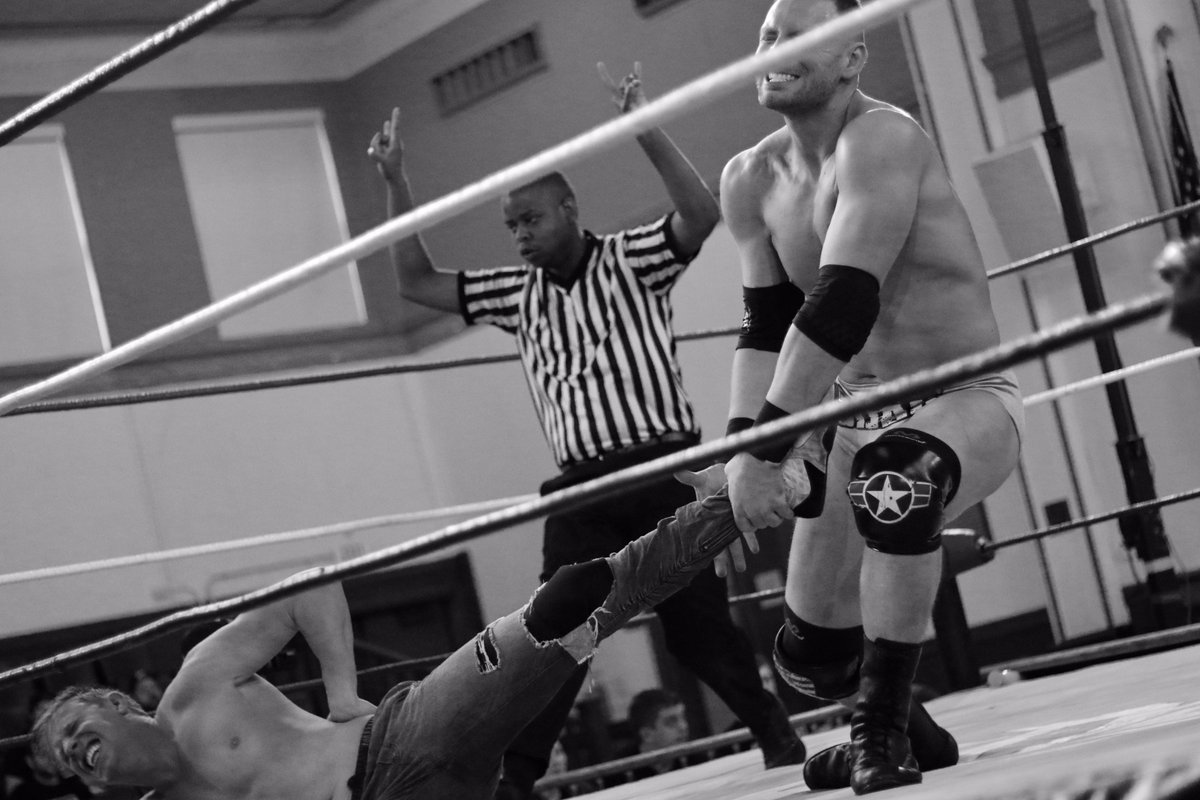 VeraSadly's tweet photo. #GoWithTheFlow @beyondwrestling @AmericanDestroy @mikeyflies247 @DonovanDijak v @SexyChuckieT @orangecassidy -   https://t.co/4uHakekp3h https://t.co/7ZHWFBvbR2