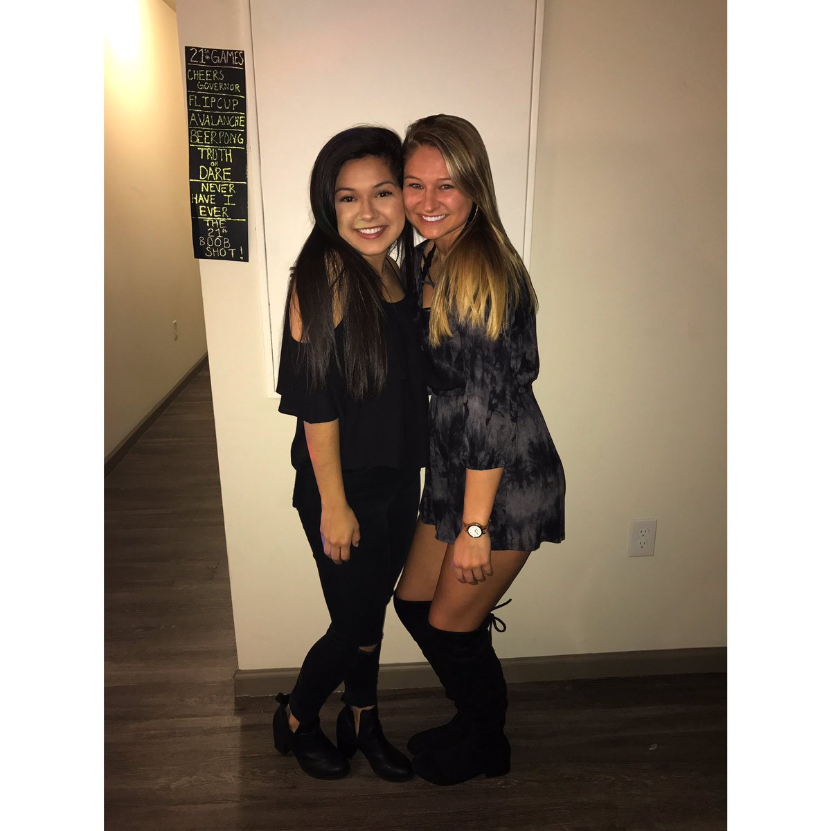 7Dufour's tweet photo. Happy Birthday gorgeous!!🎉🎉I can't wait for you to be in wilm with me for the next 3 years!! ilysm❤️️😻😽 @castellanositz https://t.co/cGnwnr8quR