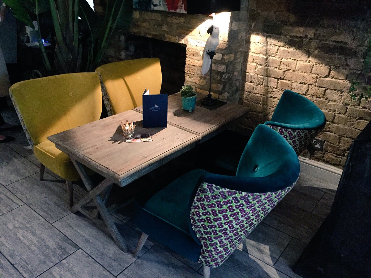 Juniper & Tonic (@juniper_tonic) on Twitter photo Great new cocktail lounge and restaurant from <a href="/LittleBirdW4/">Little Bird</a> on Battersea Rise, SW11. Review to follow. Great new cocktail lounge and restaurant from <a href="/LittleBirdW4/">Little Bird</a> on Battersea Rise, SW11. Review to follow.