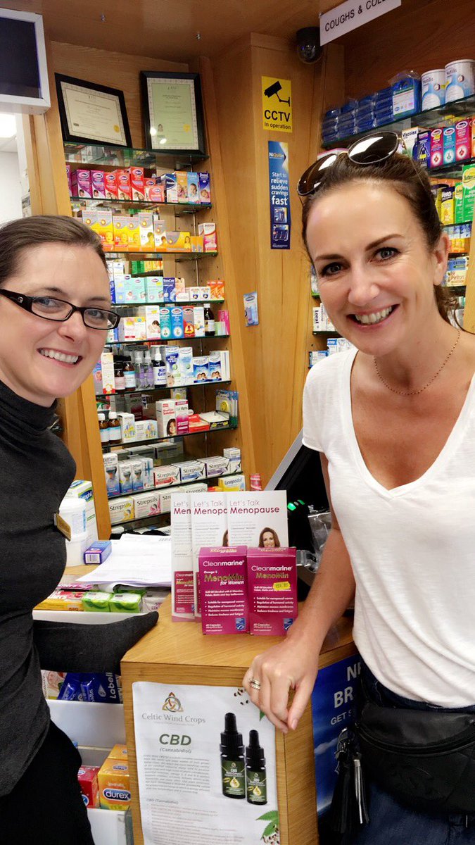 lorrainekeane's tweet photo. This happened 2day @Burnetts Pharmacy Dun Laoire caught unawares "Is it yourself?" "Yep, that's me!" @CleanmarineIrl @CrottyComms #menomin https://t.co/QF42ZuQ8hQ