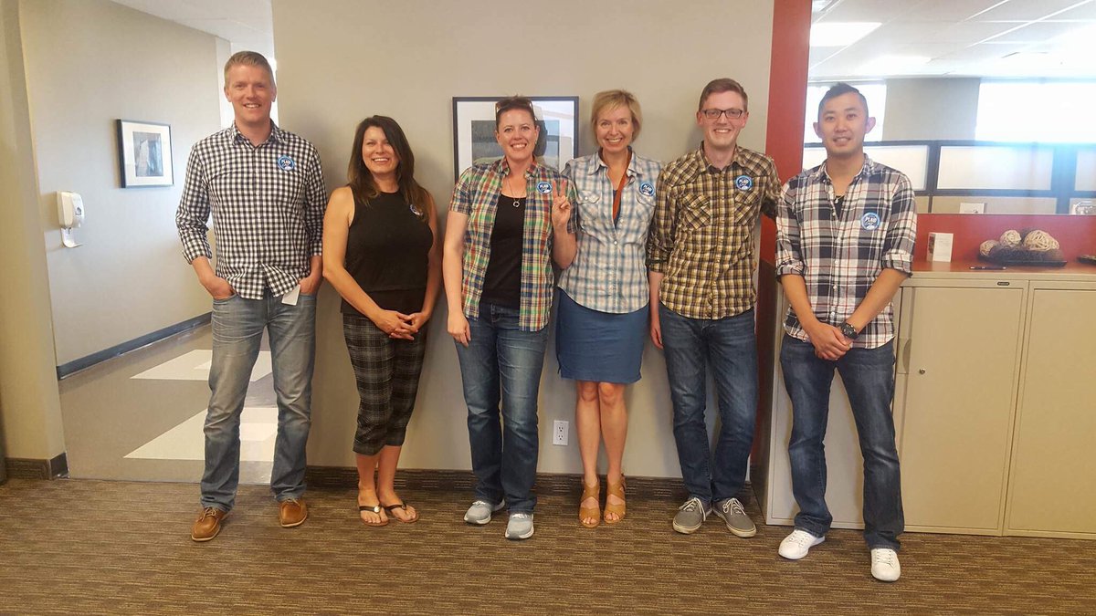 caitlindeboer's tweet photo. @ANHWPgroup our team participated in #plaidfordad. https://t.co/vkNmZlHNKi